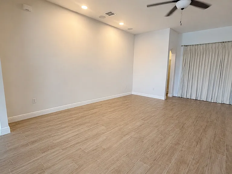 1614 Lady Fern Trl — Photo 2