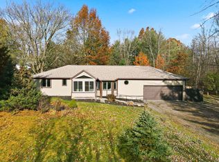 128 Winter Green Loop SW, Pataskala, OH 43062