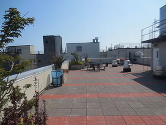 Rented by Prime Space Realty Corp | media 31