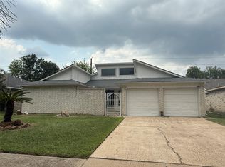 15722 Fox Springs Dr, Houston, TX 77084