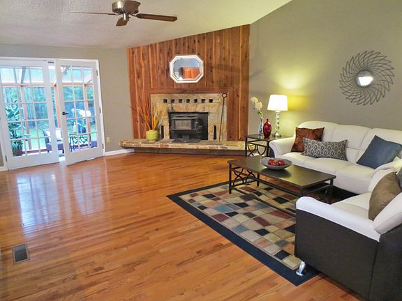 4th image of 6410 Tralee Dr NW