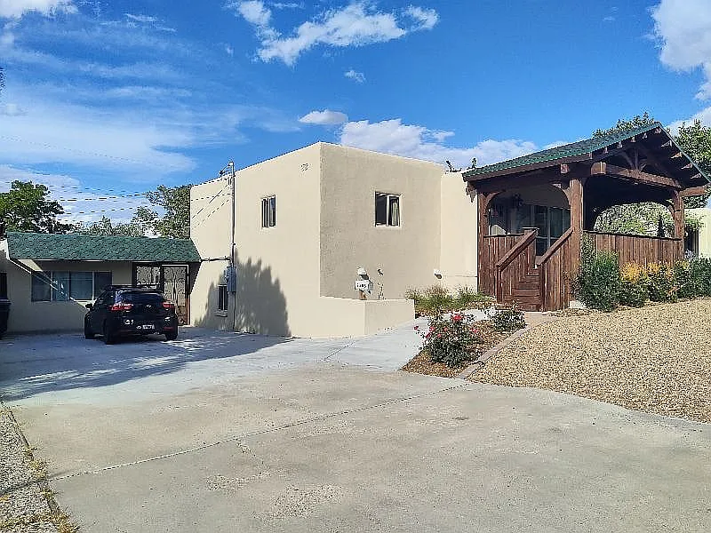 Kathryn Ave SE, Albuquerque — Photo 2