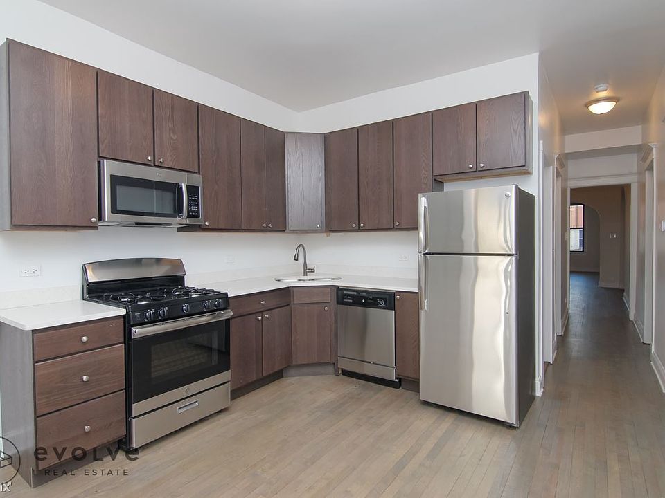1st image of 2894 N Milwaukee Ave