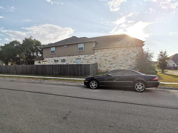 3rd image of 5101 Cornflower Dr