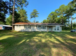 2 Harold McDowell Rd, Hazlehurst, GA 31539