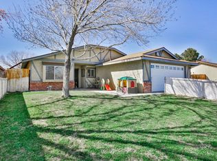 621 S Silver Ridge St, Ridgecrest, CA 93555