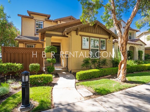 2nd image of 201 W Santa Barbara Way