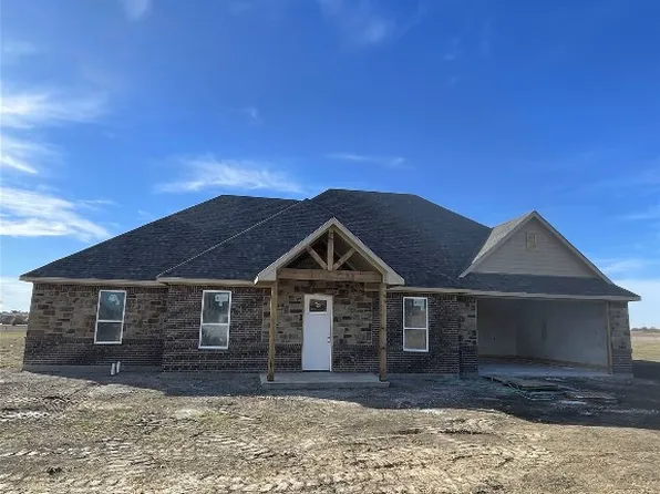 150 Lakecrest Dr, Muenster, TX 76252