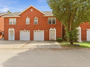 850 Blue Spruce Way #17, Knoxville, TN 37912