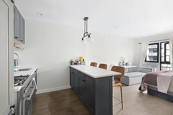 Rented by Compass | media 8