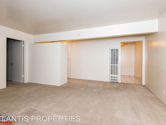 2nd image of 457 S 10th St APT 04