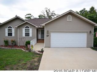 62 Brookshire Ln, Camdenton, MO 65020