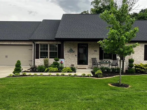 794 Hillcrest Dr, Jackson, MO 63755