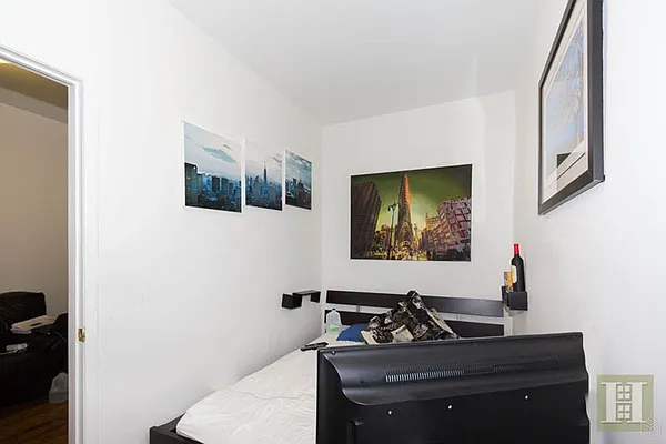 Rented by Halstead Real Estate | media 8