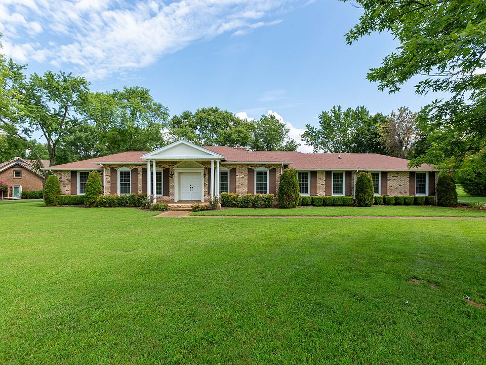 1st image of 329 W Lee Etta Dr