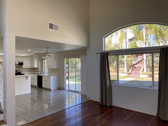 5th image of 33171 Regatta Dr
