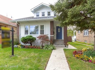 2537 Cochran St, Blue Island, IL 60406