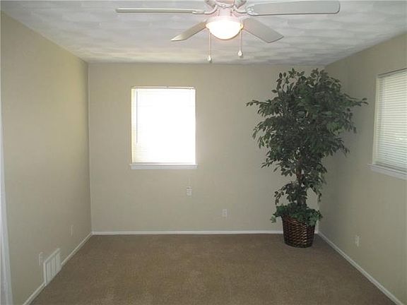 3rd image of 2606 Arcady Dr