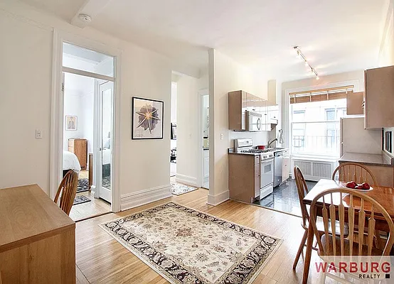 Sold by Warburg | media 3