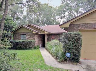 2364 Princeton Rd, Deland, FL 32724