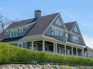 51 Beach St, Cohasset, MA 02025
