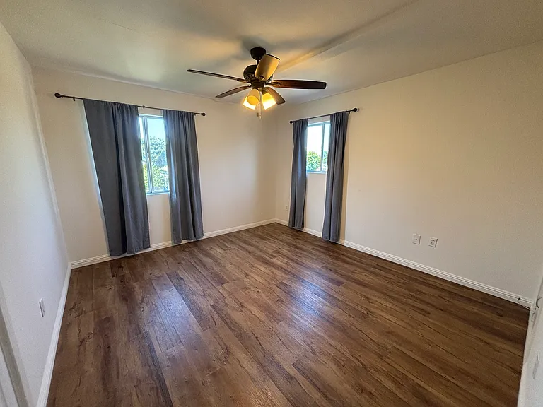306 E Cummings Ln — Photo 17