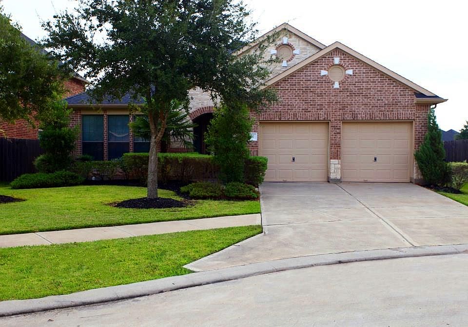 1st image of 5547 Linden Rose Ln