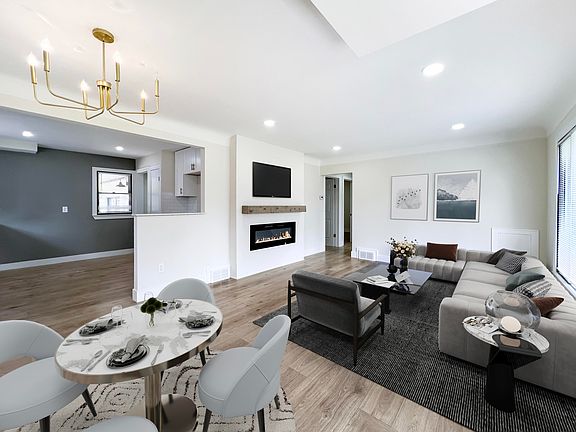2nd image of 20215 Damman St