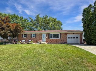 616 Broadmeadow Rd, Rantoul, IL 61866