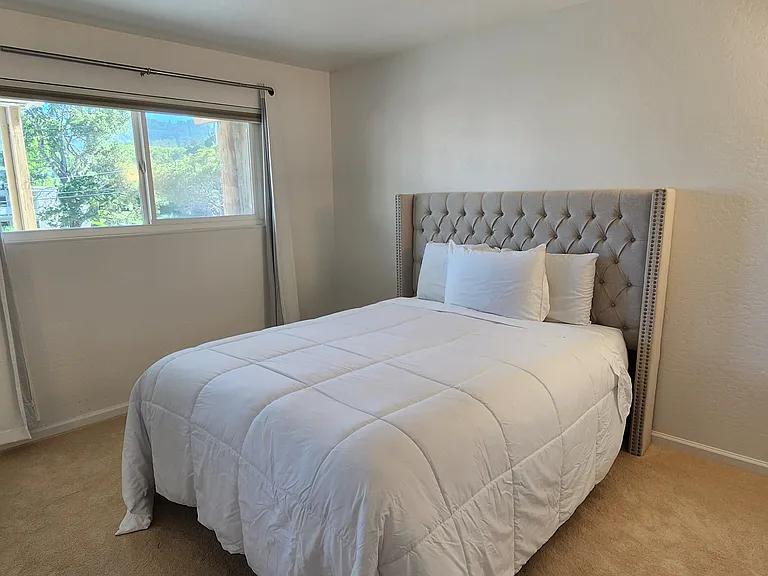 525 Larkspur Plaza Dr — Photo 10