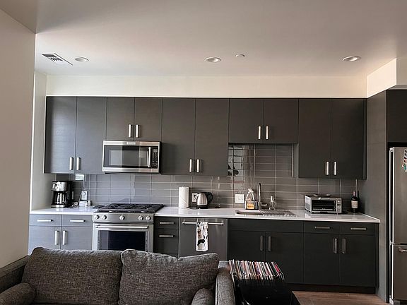 3rd image of 222 West Ave #1505