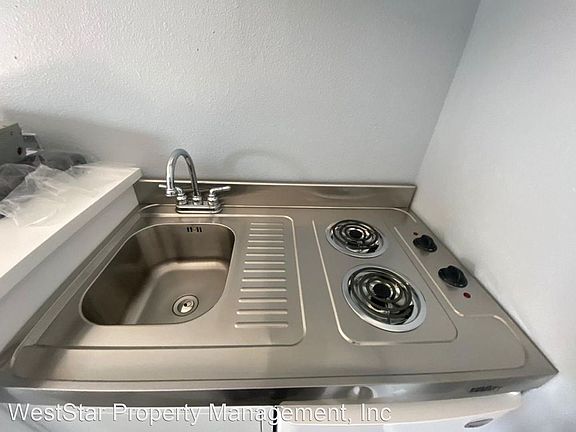 2nd image of 2501 W 54th St #10423628