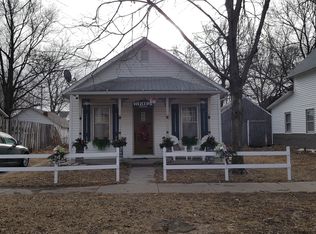 212 D St, Central City, NE 68826