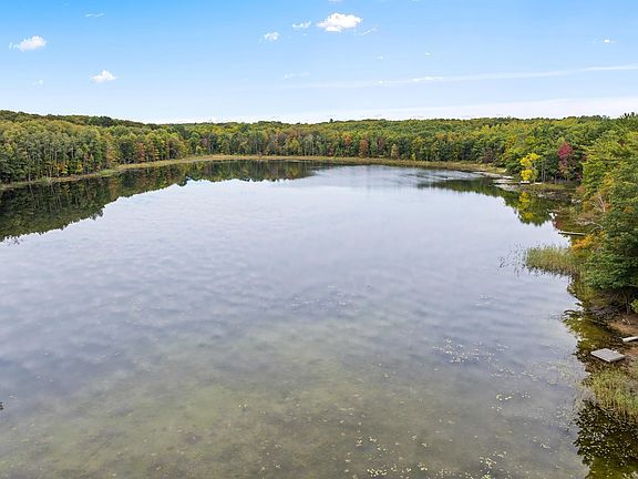 4th image of 16568 Wagner Rd