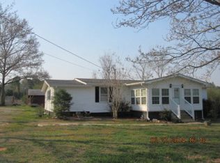 1360 Ridgeway Rd, Bogart, GA 30622