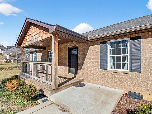 5th image of 621 Womack Rd