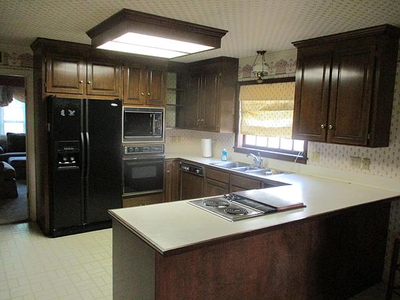 2nd image of 314 Leroy Dr