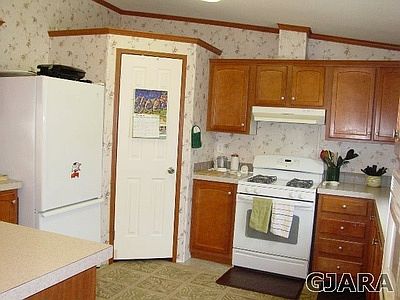 Kitchen_Pantry