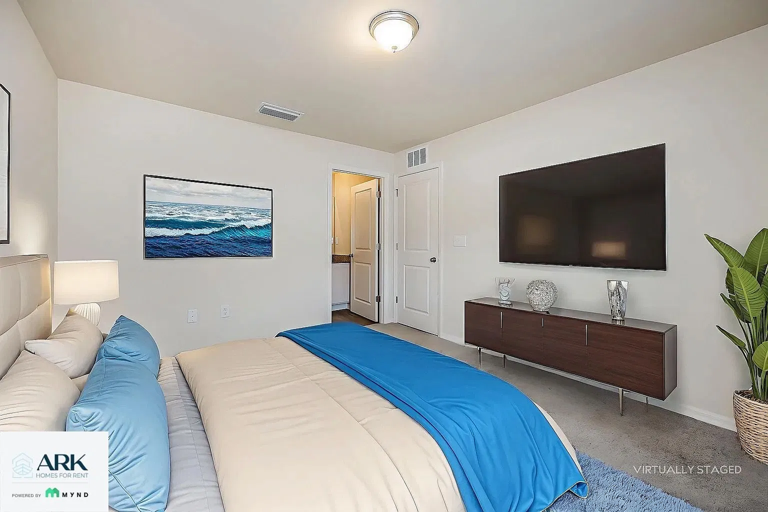 4 bed, 2.0 bath, 1650 sqft, $1,949 — Photo 4