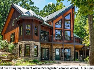 85 Rock Garden Rd, Black Mountain, NC 28711