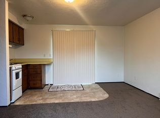 2071 S 2nd St #A-B, Lebanon, OR 97355