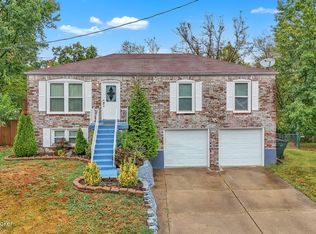10215 Westwego Pl, Jeffersontown, KY 40299