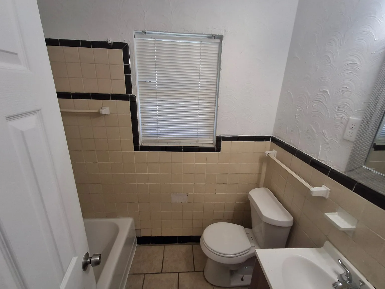 45 Northwest 24th Street - 1 — Photo 4