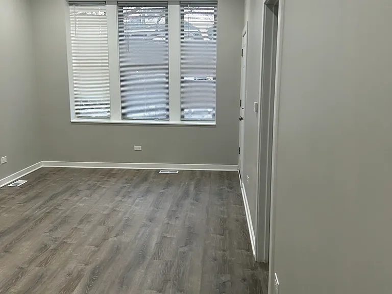 4330 S Rockwell St #1 — Photo 1