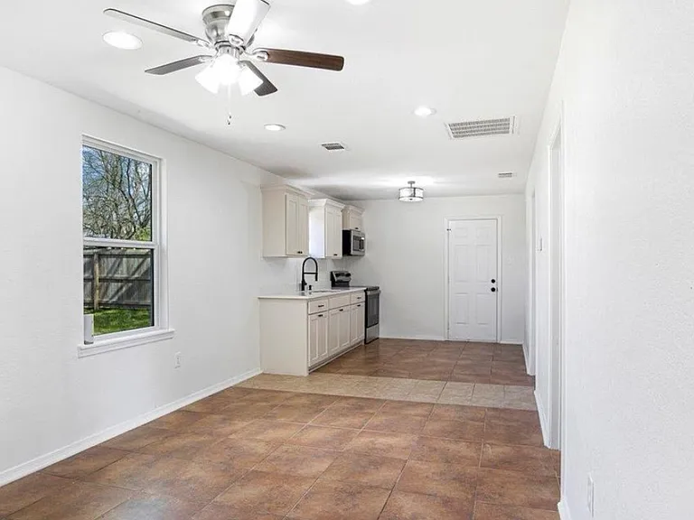 11925 Garland St #11911 — Photo 4
