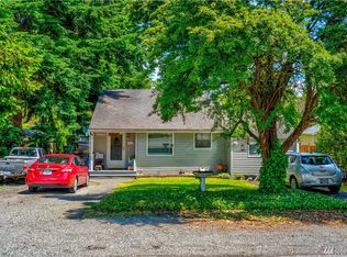 15518 Interlake Ave N, Shoreline, WA 98133