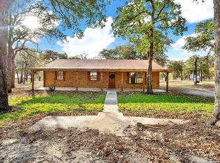 52 Post Oak Rd, La Vernia, TX 78121