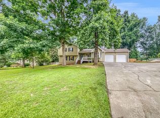 731 Westbury Dr, Bethlehem, GA 30620