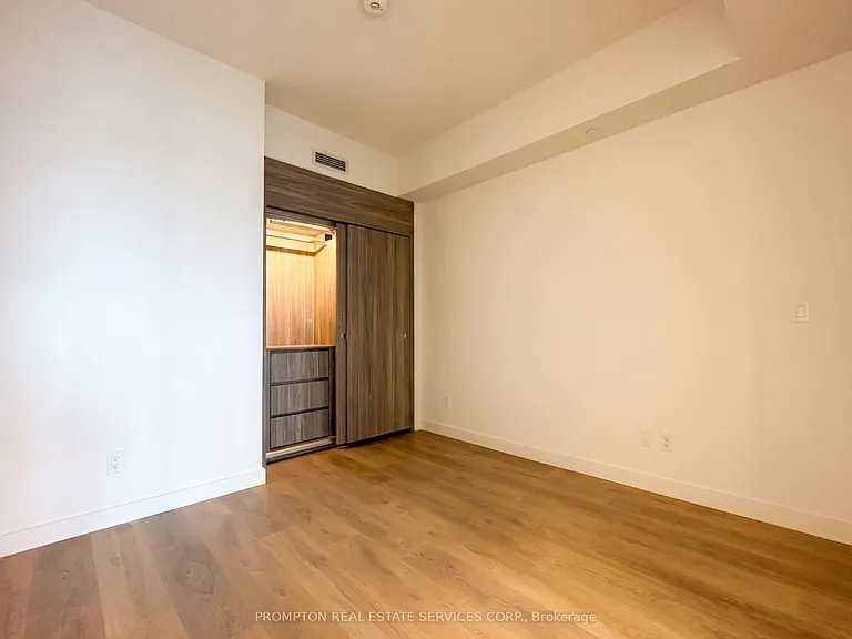 68 Esther Shiner Blvd #568 — Photo 3