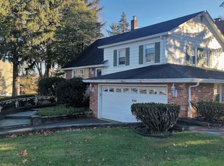 25 Alan Ln, Mine Hill, NJ 07803